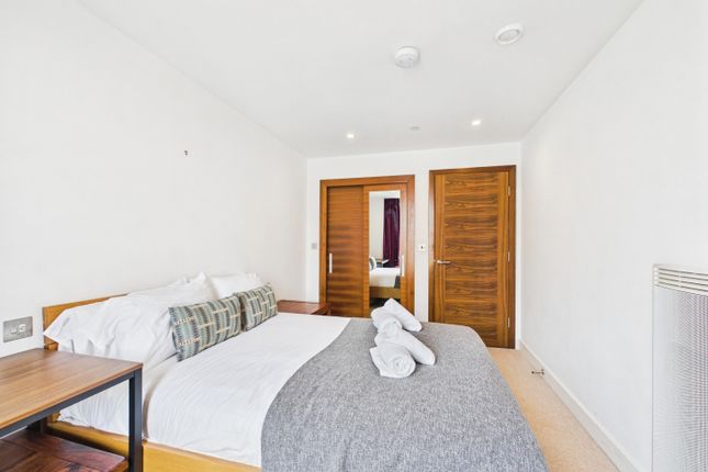 14, The Hayes, Cardiff photo 3