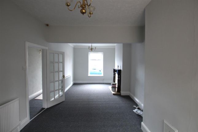37, Cammidge Street, Withernsea photo 4
