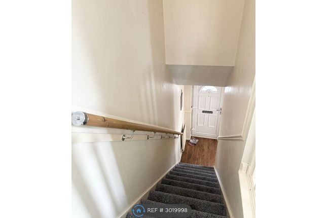 Old House Road, Chesterfield photo 3