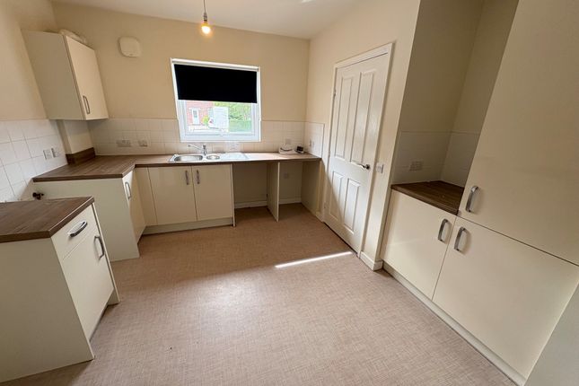 41, Nottingham photo 2