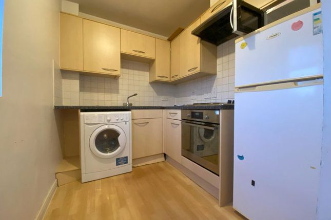 7, Cannon Gate, Berks photo 2