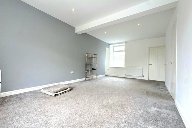 13 Francis Street, Tonypandy photo 2