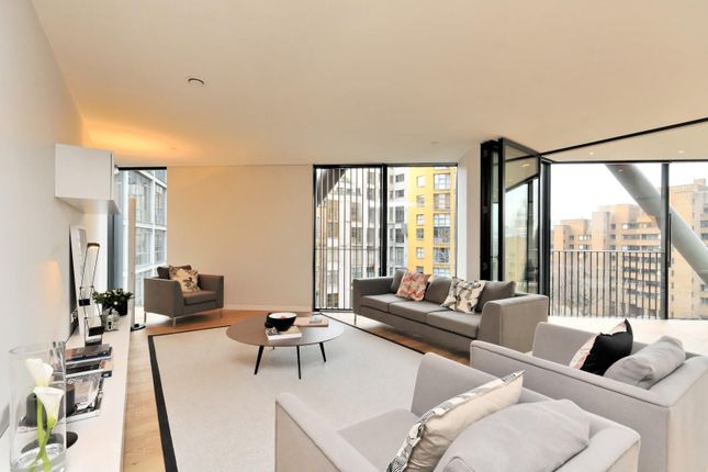 Thumbnail Flat to rent in Neo Bankside, Holland Street, Southbank, London
