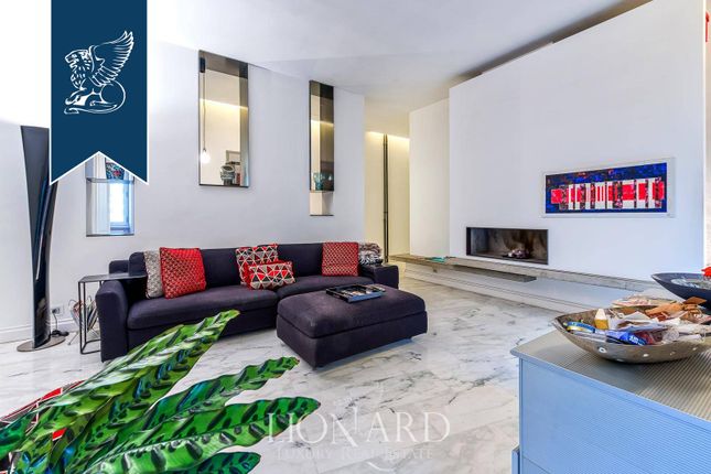 Apartment for sale in Roma, Roma, Lazio