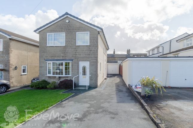 Detached house for sale in Hill Croft, Thornton, Bradford, West Yorkshire