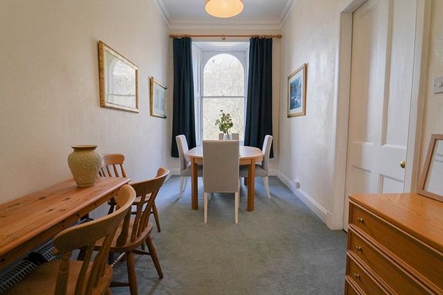 Flat to rent in Castle Terrace, Edinburgh, Midlothian