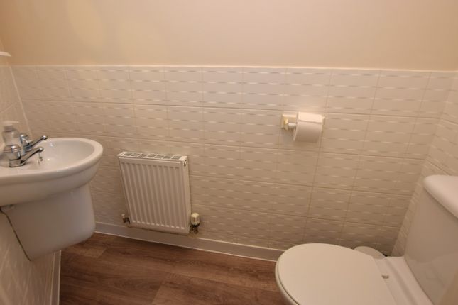25, Woodlands, Huntingdon photo 5