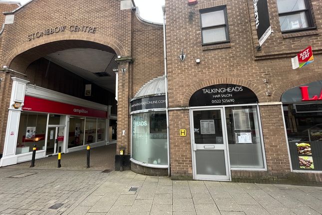 Retail premises to let in Stonebow Centre, Silver Street, Lincoln, Lincolnshire