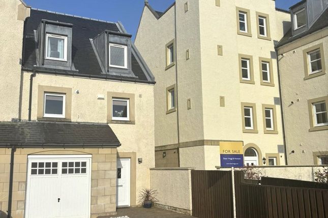 Thumbnail Town house for sale in Harbour Square, Inverkip, Inverkip, Inverclyde