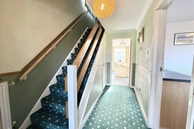 17, Stella Avenue, Nottingham photo 4