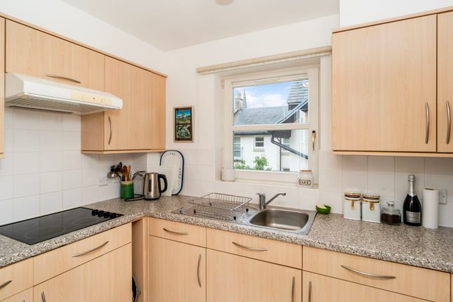 33 Venlaw View, Innerleithen Road, Peebles photo 4
