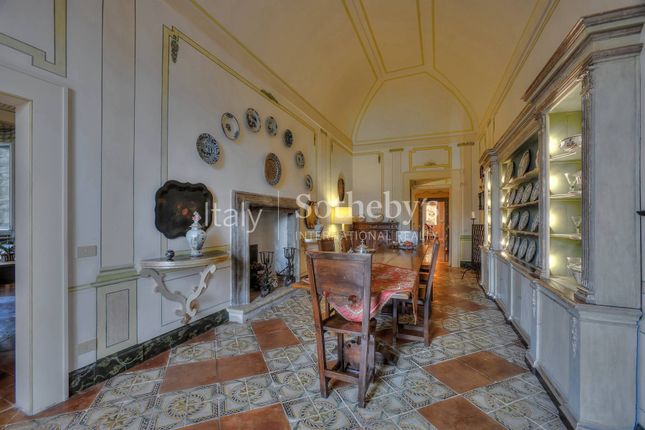 Ch&acirc;teau for sale in Via di San Rocco, Montecchio, Umbria