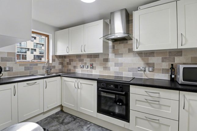 Flat 7, 88 Great Bridgewater Street, Manchester photo 3