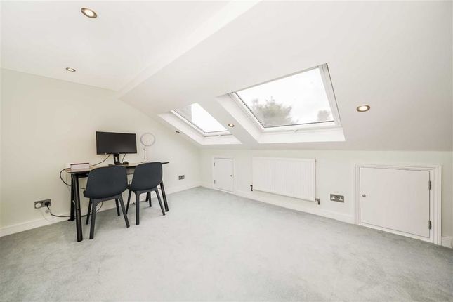 Property for sale in Lindal Road, London