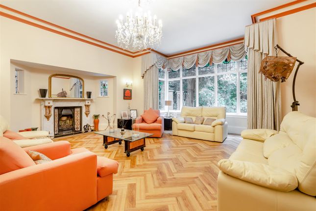 8645445-Interior43.Jpg