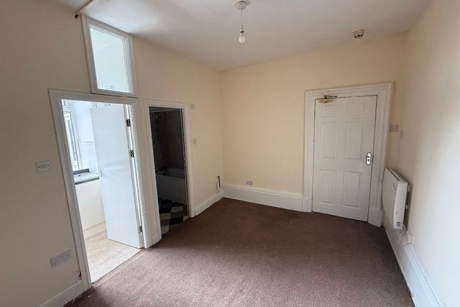 123 Tulketh Road, Flat 1, Preston photo 3