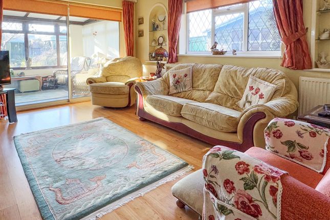 12A, Oakcroft Gardens, Littlehampton photo 4