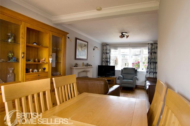 8, The Dingle, Northwich photo 3