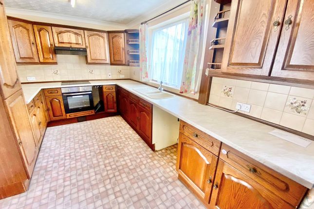 55, Northampton photo 2