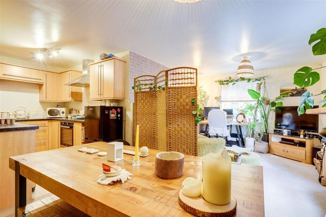 9 Bradbury Gardens, Nottingham photo 4