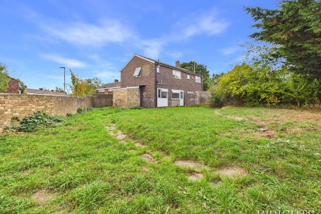 49, Lark Rise, Hatfield photo 2