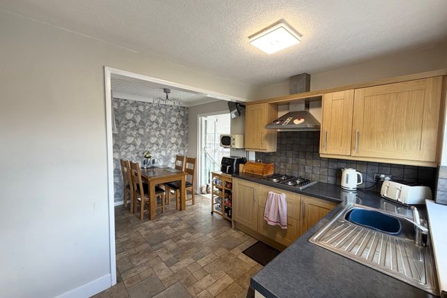 6, Westfell Way, Keighley photo 5