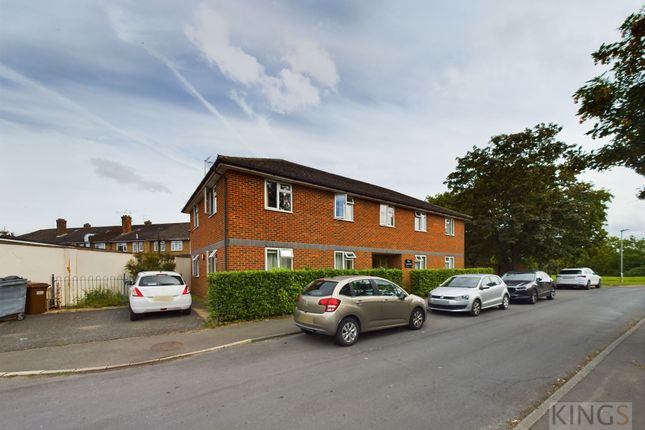 Thumbnail Flat to rent in Manor Close, Hatfield