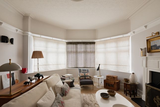 The Gables, 9 Beacon Hill Road, Newark photo 3