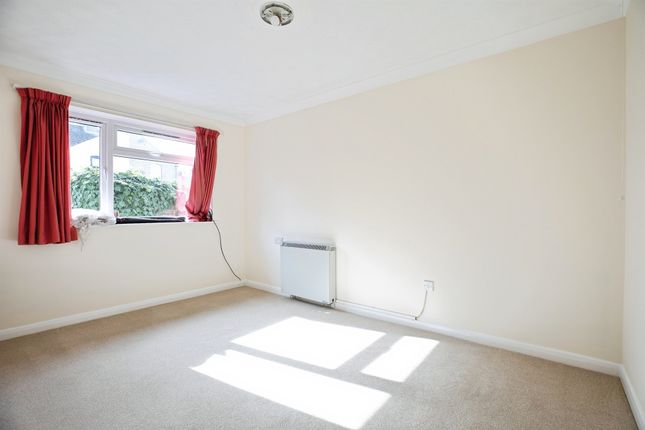 40, Vinery Court, Huntingdon photo 4