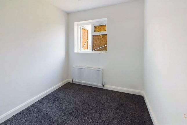 64, Fonteyn Court, Middlesbrough photo 3