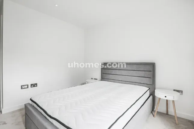 LD-Beaufort Park, 15, Beaufort Square, London photo 2