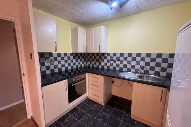 Linclare Place, St Neots photo 4