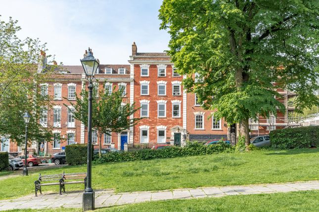 Flat for sale in King Square, Bristol