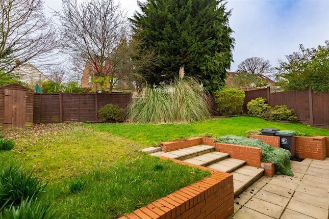End terrace house for sale in Springfield, Epping