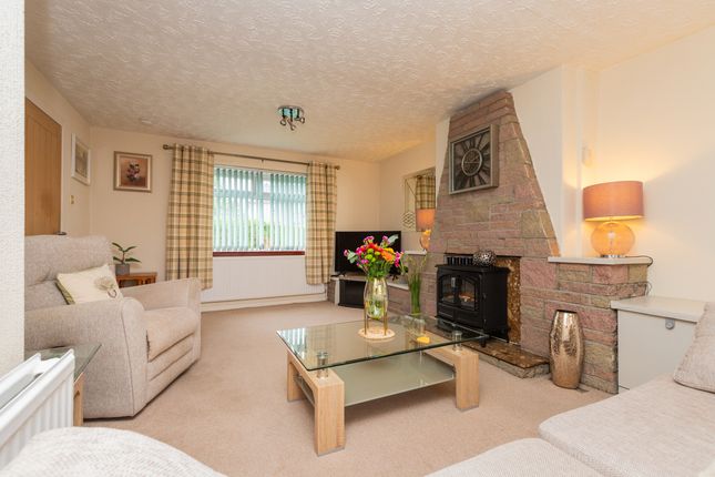 3 Durward Way, Paisley photo 2