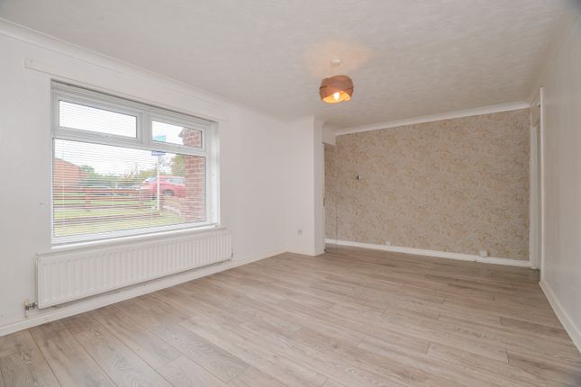7, Midfield View, Stockton-on-tees photo 4