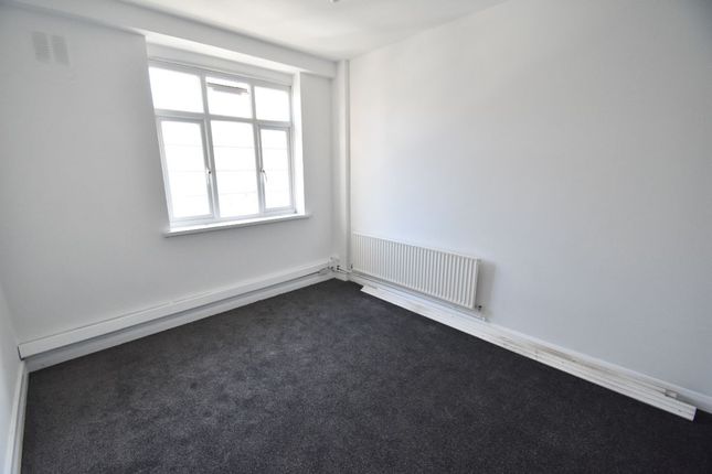 Flat 12a - Acton House, London photo 4