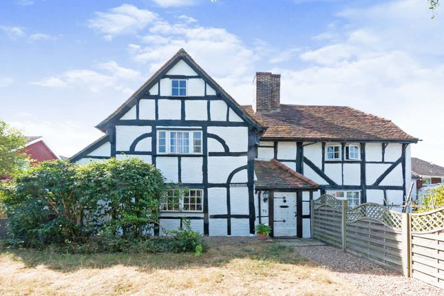 Thumbnail Cottage for sale in Poyle Road, Tongham, Farnham