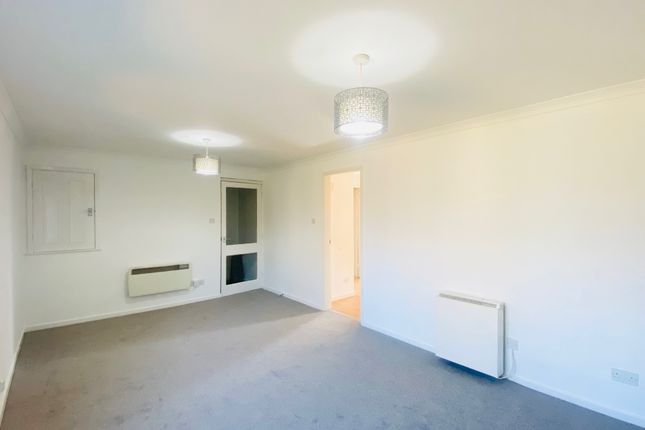 Flat 6, Rugeley photo 3