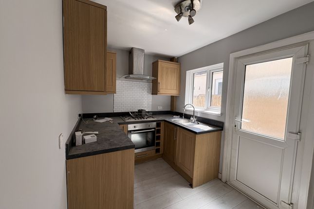 49, Gordon Road, Chatham photo 4