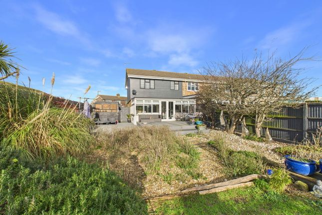 10, The Moorings, Shoreham-by-sea photo 3