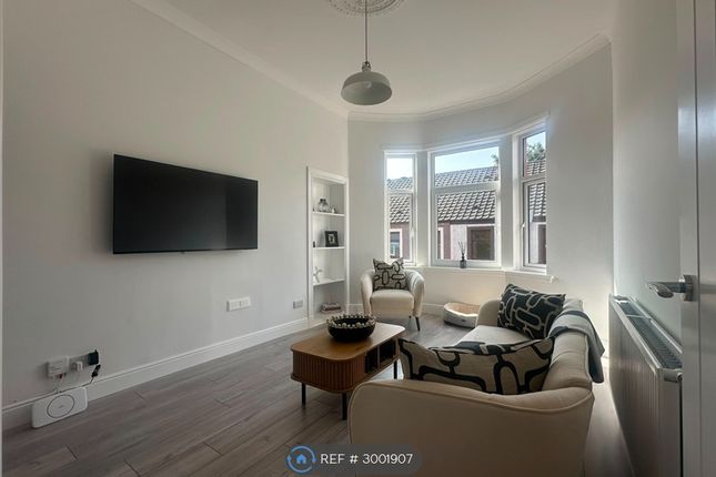 L, Nelson St, Largs photo 2
