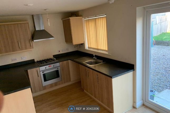 Pearsons View, Seacroft, Leeds photo 3