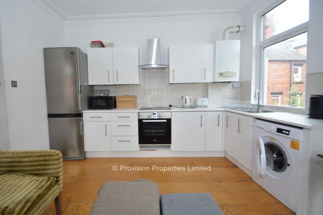 Regent Park Avenue, Hyde Park photo 4
