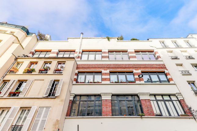 Apartment for sale in 20th Arrondissement Of Paris, 75020 Paris, France