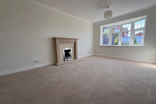 24, Milford Avenue, STOURPORT-ON-SEVERN photo 3