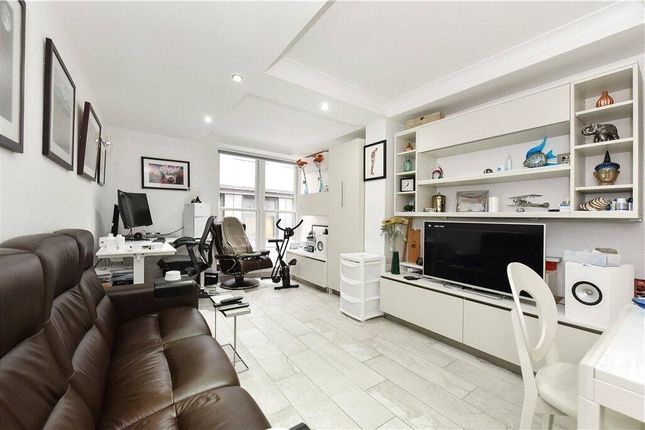 1-bed flat on Flat 18, The Phoenix, 8, Bird Street, London, £800,000