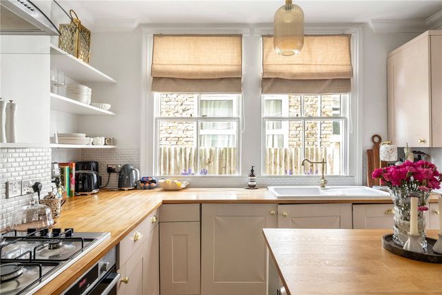 44, Yukon Road, London photo 4