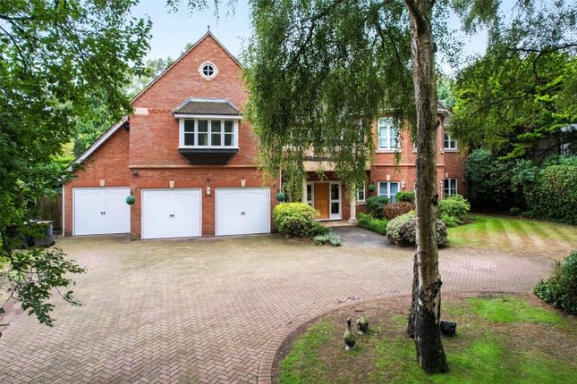 Thumbnail Detached house for sale in The Quillot, Burwood Park, Walton-On-Thames