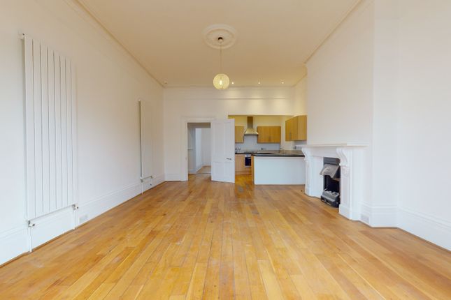 Flat to rent in Holland Road, Hove
